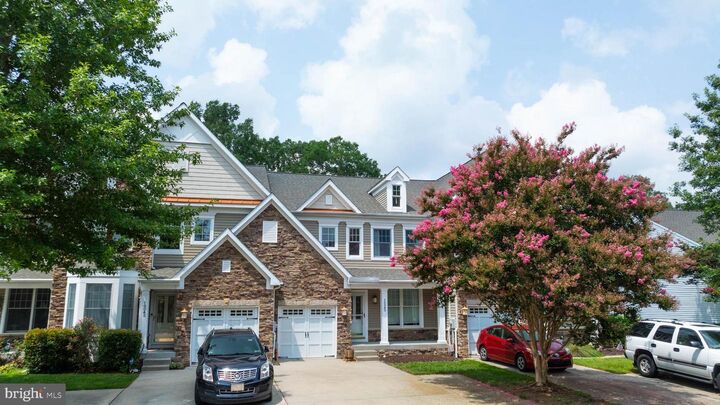 Property Photo: 10040 Iron Pointe Drive 405A4 DE 19966
