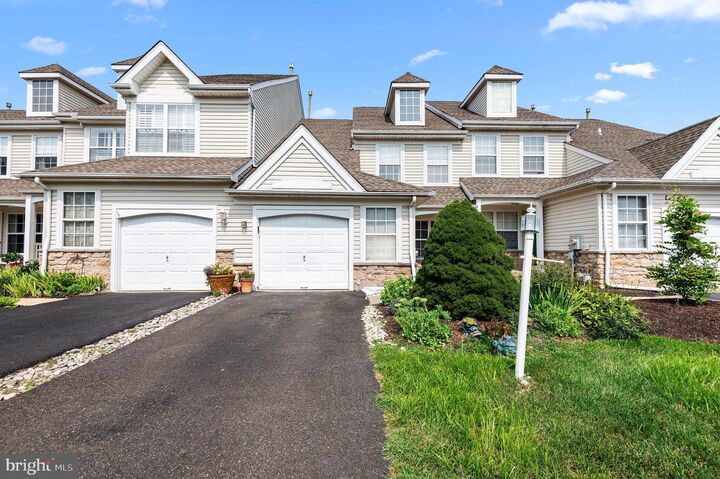 1654 Rockcress Drive  Jamison PA 18929 photo