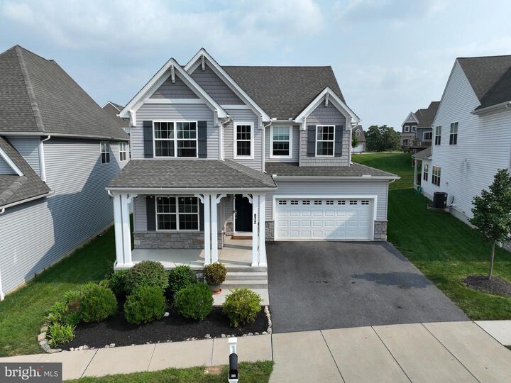 672 Stockdale Drive  Lancaster PA 17601 photo
