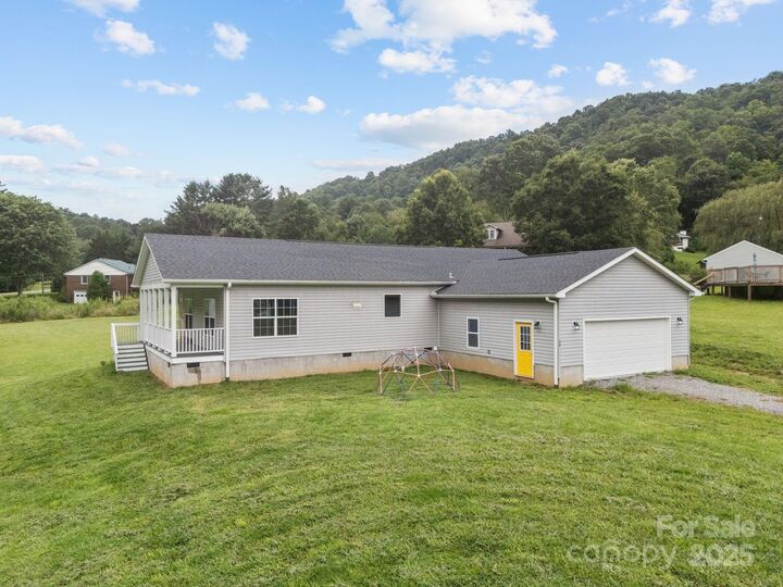 Property Photo:  59 Lunar Trace Road  NC 28786 