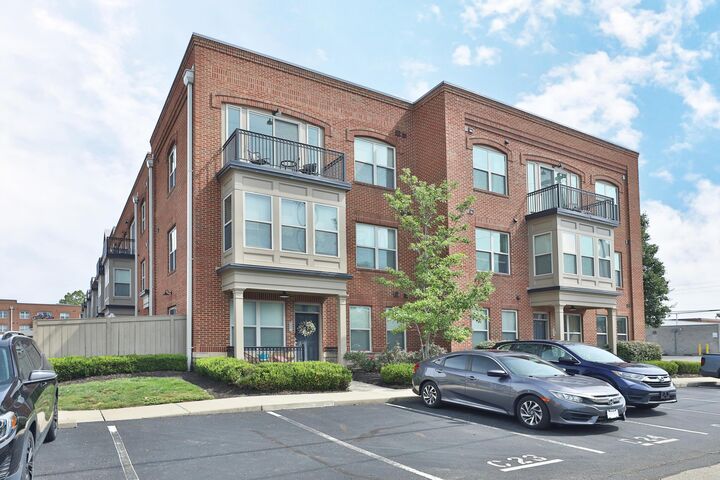 Property Photo:  925 Ingleside Avenue  OH 43215