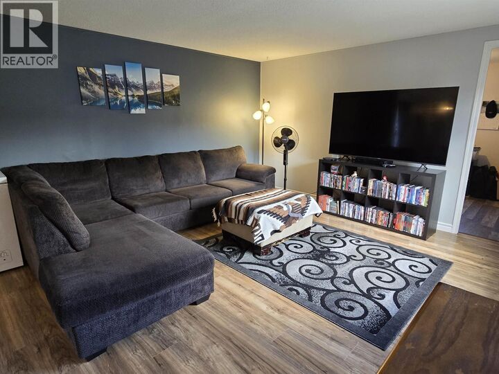 Property Photo: 3211 Gook Road 10 BC V2J 6N6