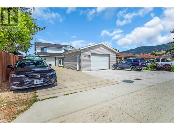 3132 Woodsdale Road  Lake Country BC V4V 1X8 photo