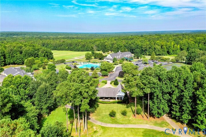 Property Photo: 11836 Chesdin Bluff Terrace VA 23838