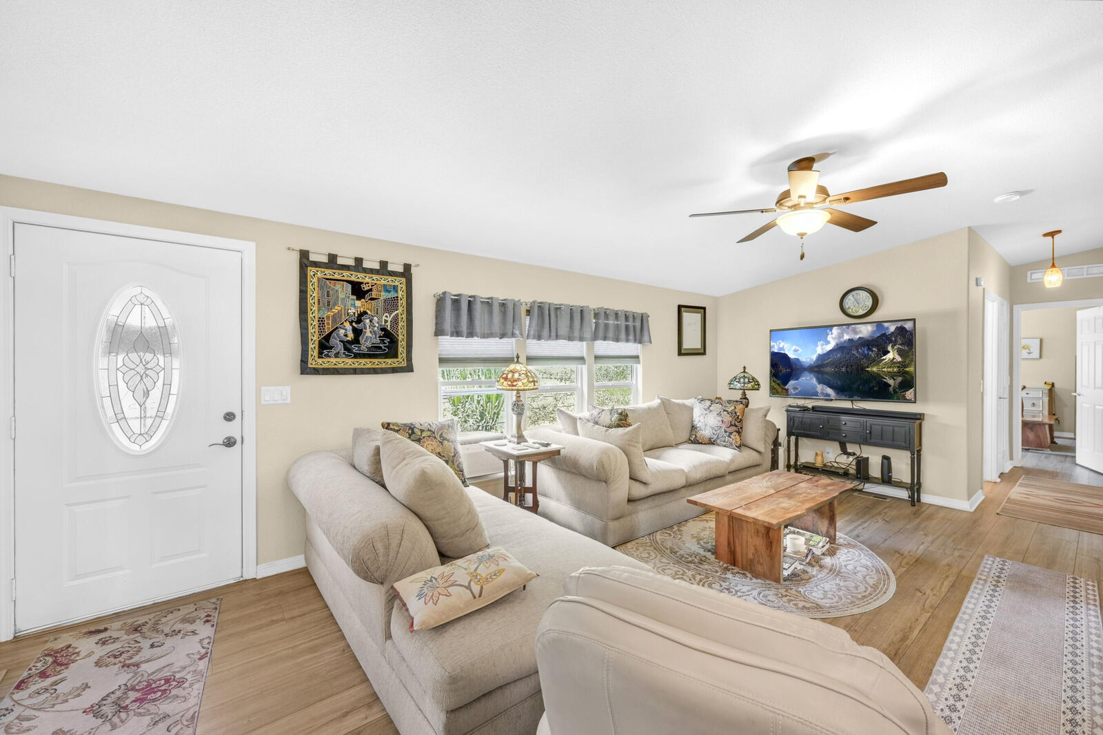 Property Photo:  1311 Via Playa  CA 92234 