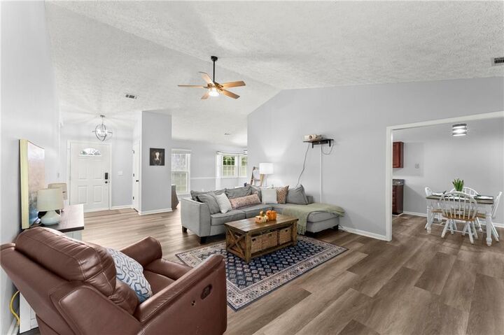 Property Photo: 929 River Rock Drive GA 30188