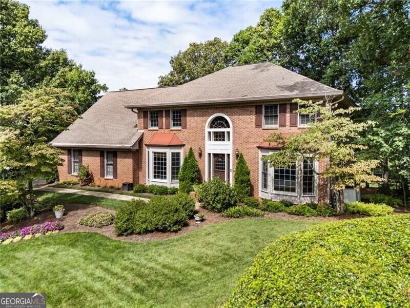 Property Photo: 220 Penhurst Way GA 30076