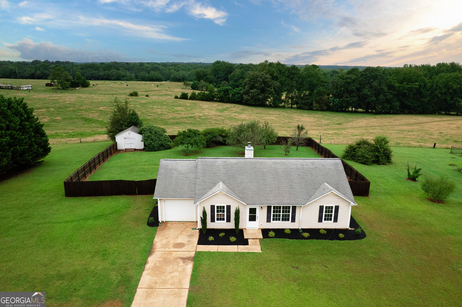 Property Photo: 113 Carols Lane GA 30248