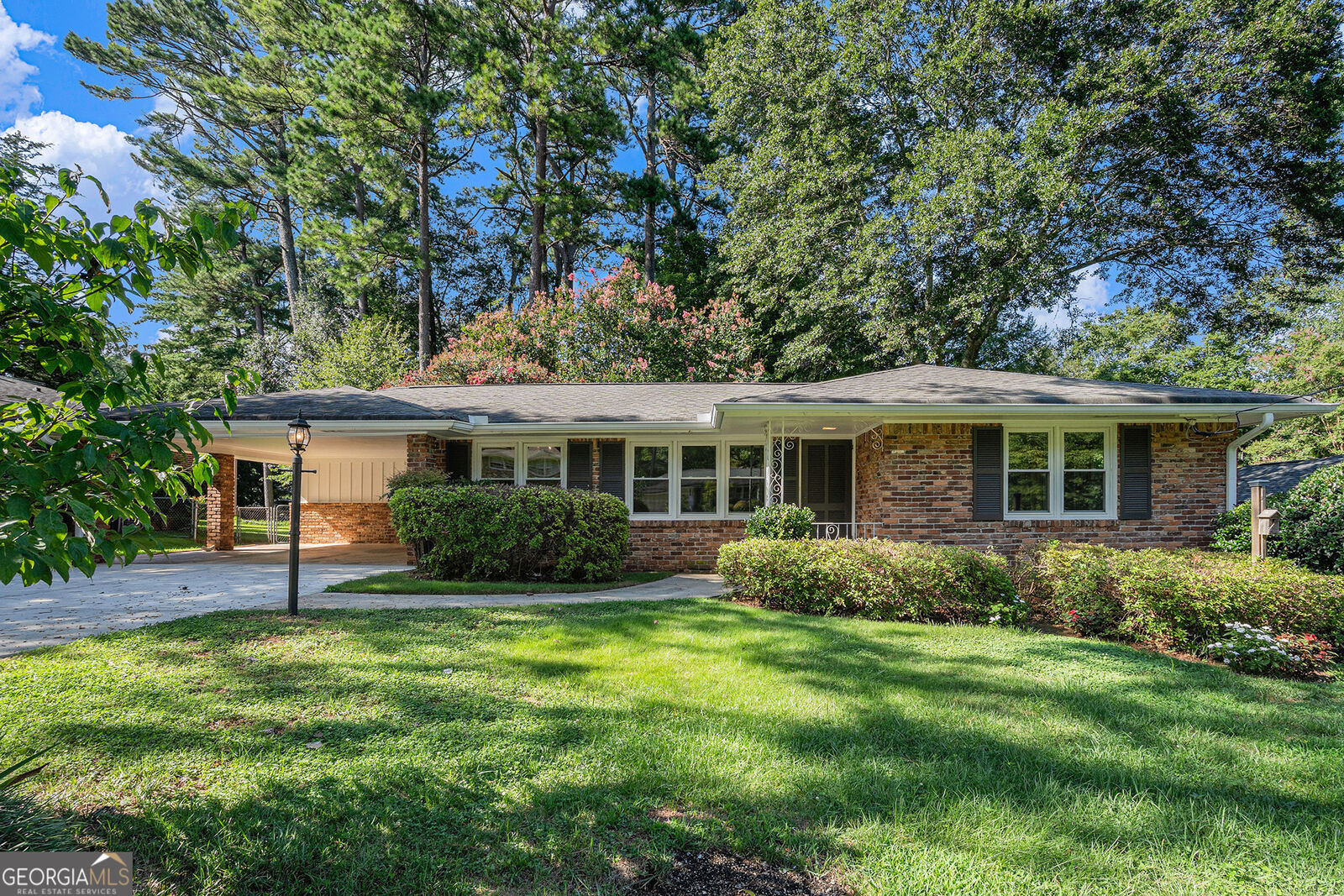 Property Photo:  4216 Fontana Court  GA 30084 
