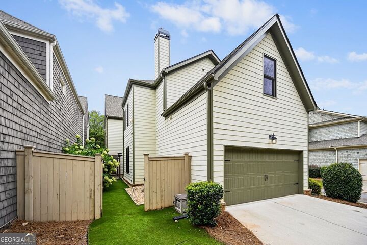Property Photo: 1048 Merrivale Chase GA 30075