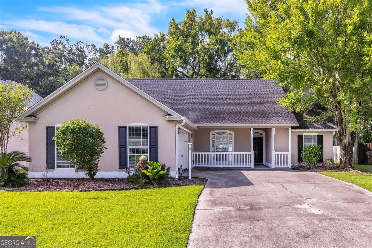 Property Photo:  176 Shady Oak Circle  GA 31324 