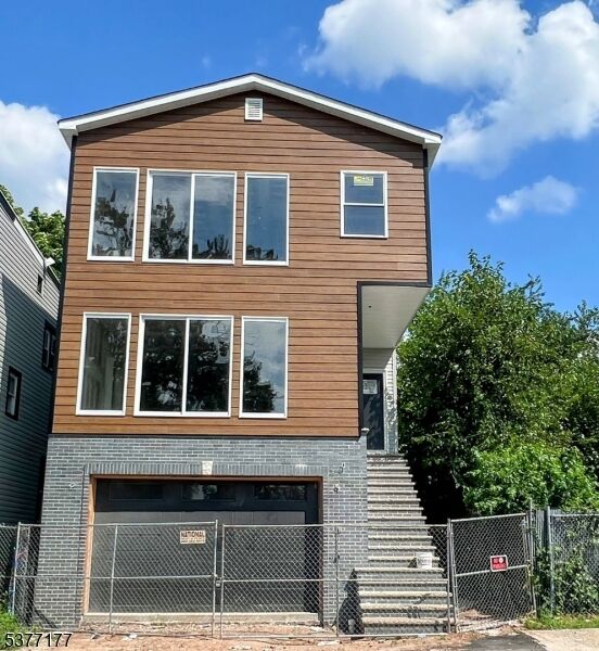 Property Photo:  162 S 12th St  NJ 07107 