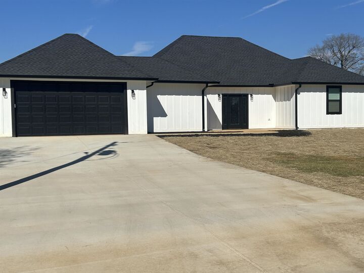 Property Photo:  203 Pr 44500  TX 75654 