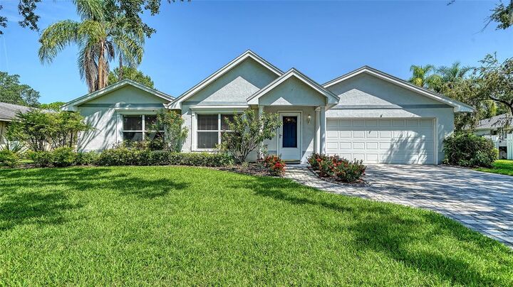 4933 Rutland Gate  Sarasota FL 34235 photo