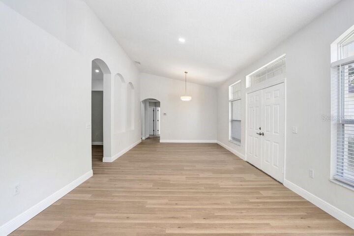 Property Photo: 14826 Heronglen Drive FL 33547