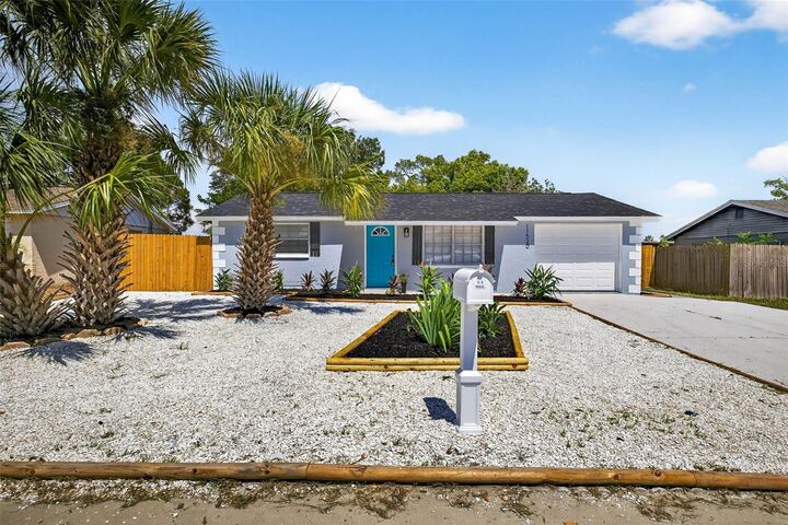 Property Photo:  11520 Meadow Drive  FL 34668 