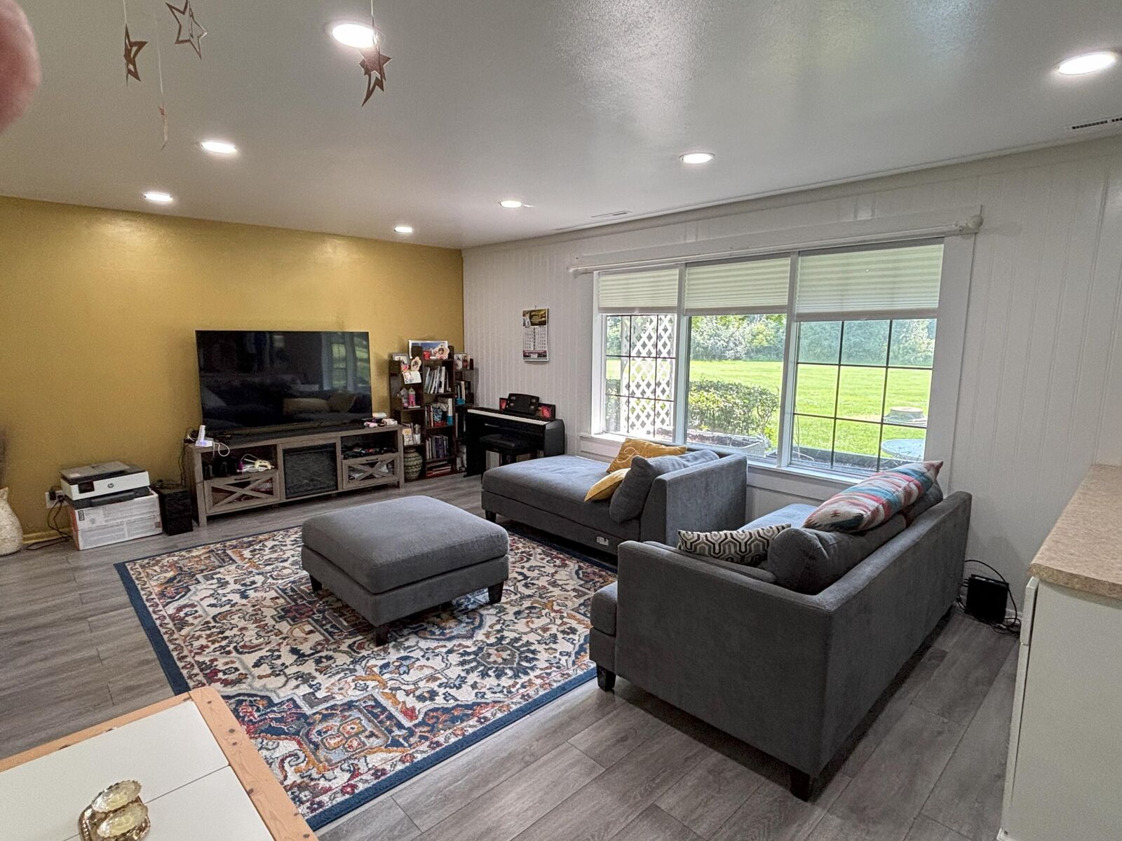 Property Photo: 20245 Independence Dr B 53045