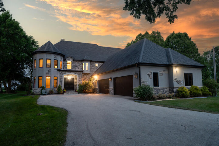 12420 N Lake Shore Dr  Mequon WI 53092 photo