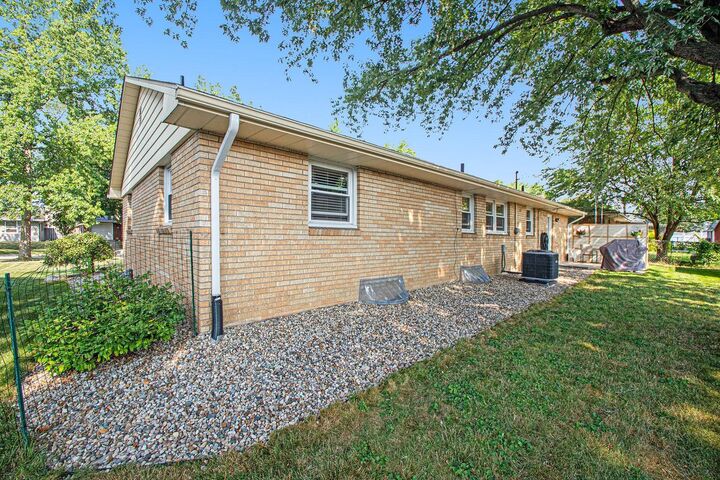 Property Photo:  2817 Willa Drive  MI 49085 