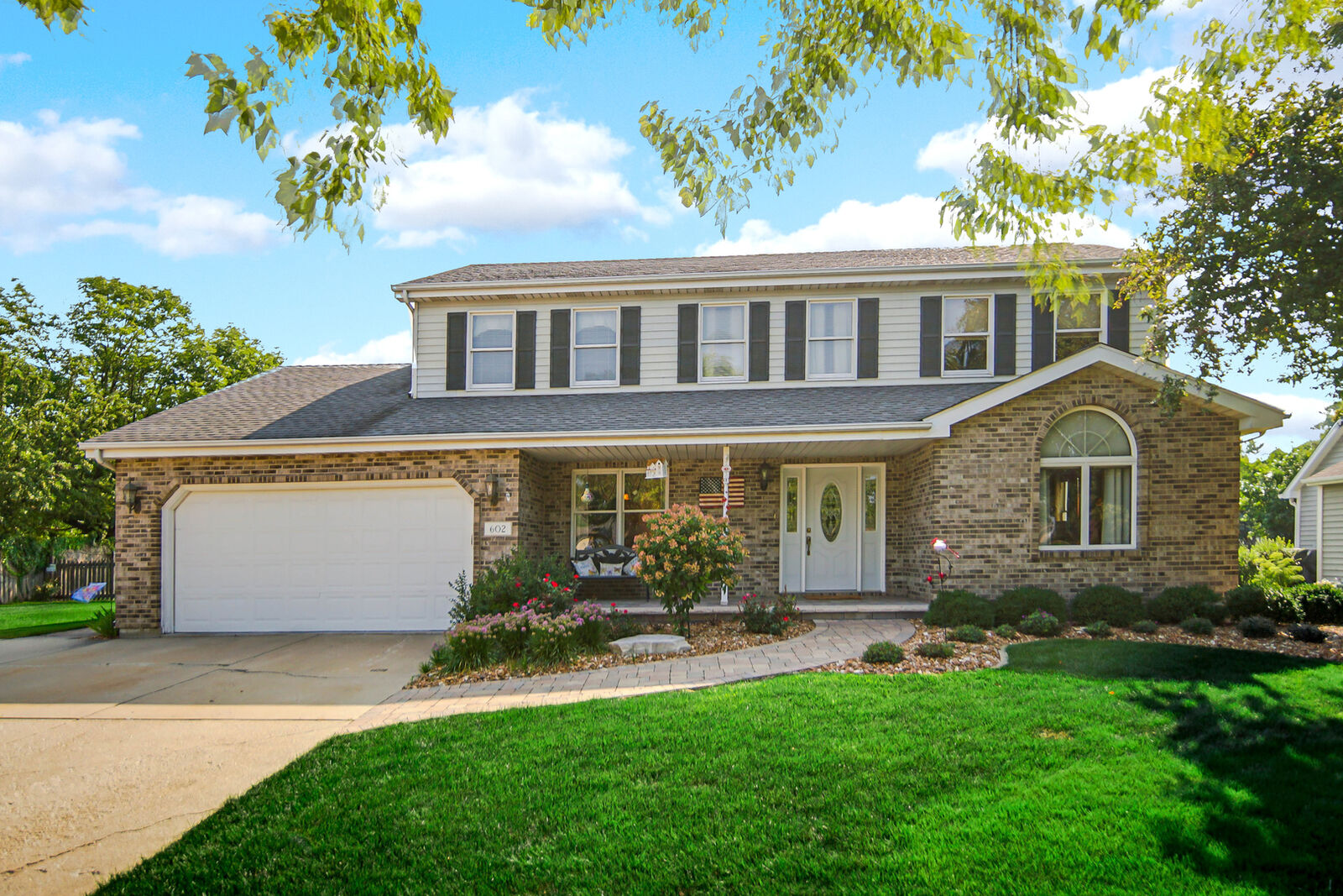 Property Photo: 602 Stephanie Drive IL 60441