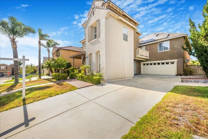 Property Photo:  44364 Kingston Drive  CA 92592 