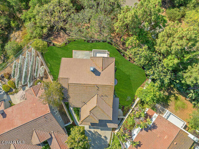 Property Photo: 1636 Meadowglen Court CA 91320