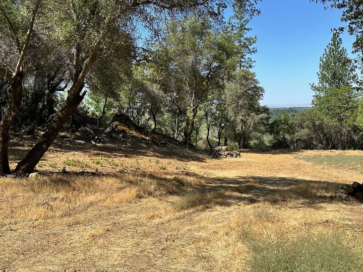 Property Photo: 389 Summit View Court CA 95722