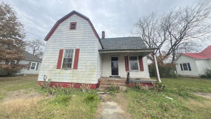 224 N Massachusetts St  Jackson TN 38301 photo