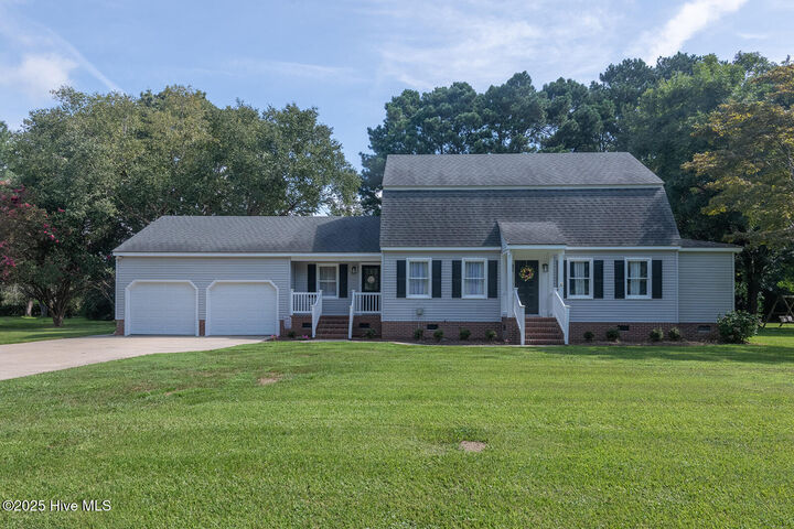 Property Photo: 102 Hunters Trail E NC 27909