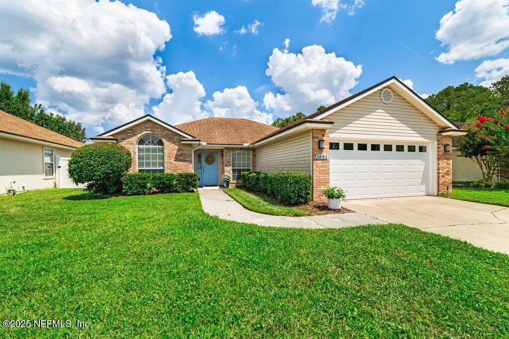 Property Photo:  1681 Hawkins Cove Drive W  FL 32246 