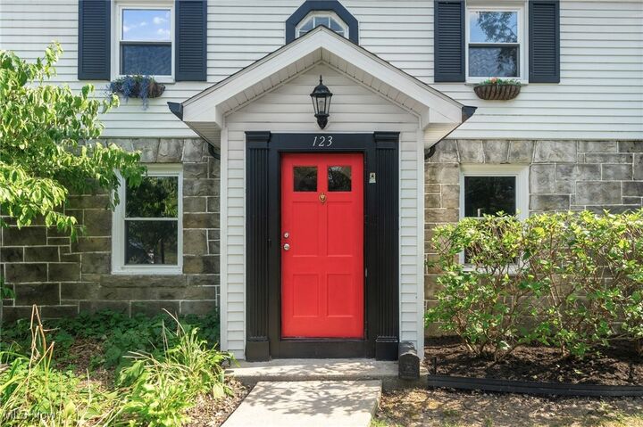 Property Photo: 123 Prestwick Drive OH 44512