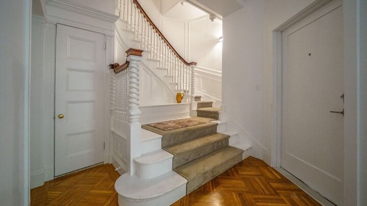 Property Photo: 21 Regent Cir 6 MA 02445