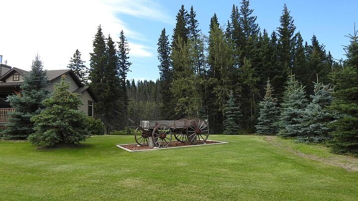 Photo de la propriété:  272215 Highway 549  W 200  AB T0L 1K0 