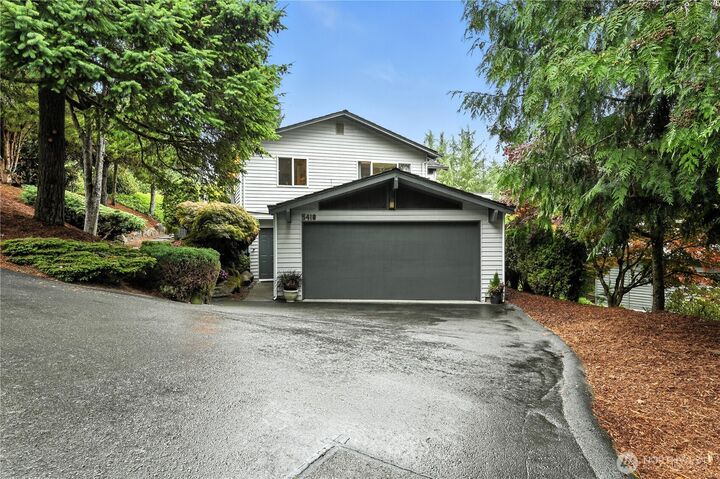 5418 NE 200th Place  Lake Forest Park WA 98155 photo