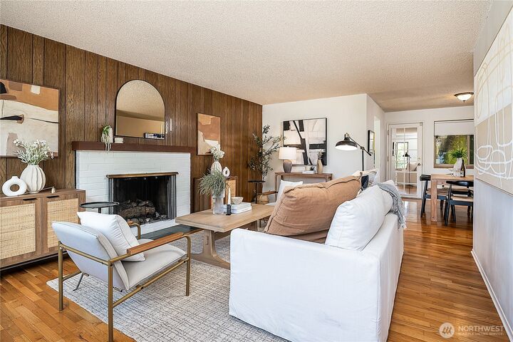 Property Photo: 18806 2nd Avenue NW WA 98177
