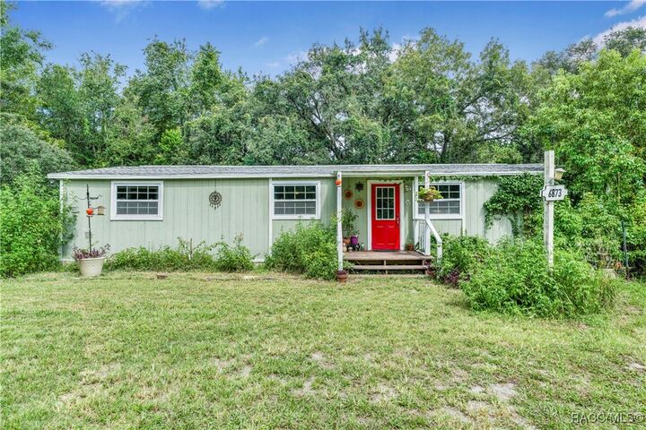 Property Photo: 6873 W Vanaman Court FL 34429