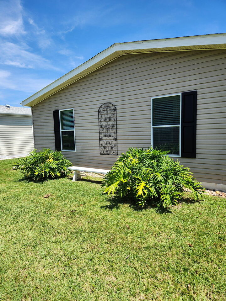 Property Photo: 2821 Eagles Nest Way FL 34952