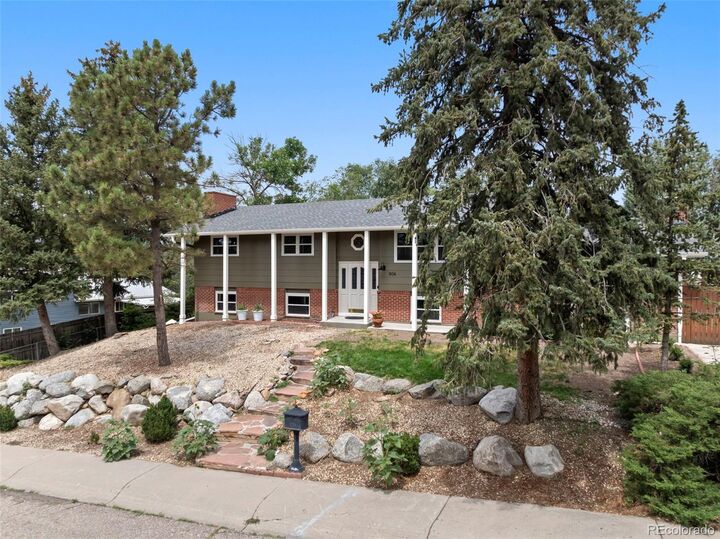 Property Photo: 814 Cardinal Street CO 80911