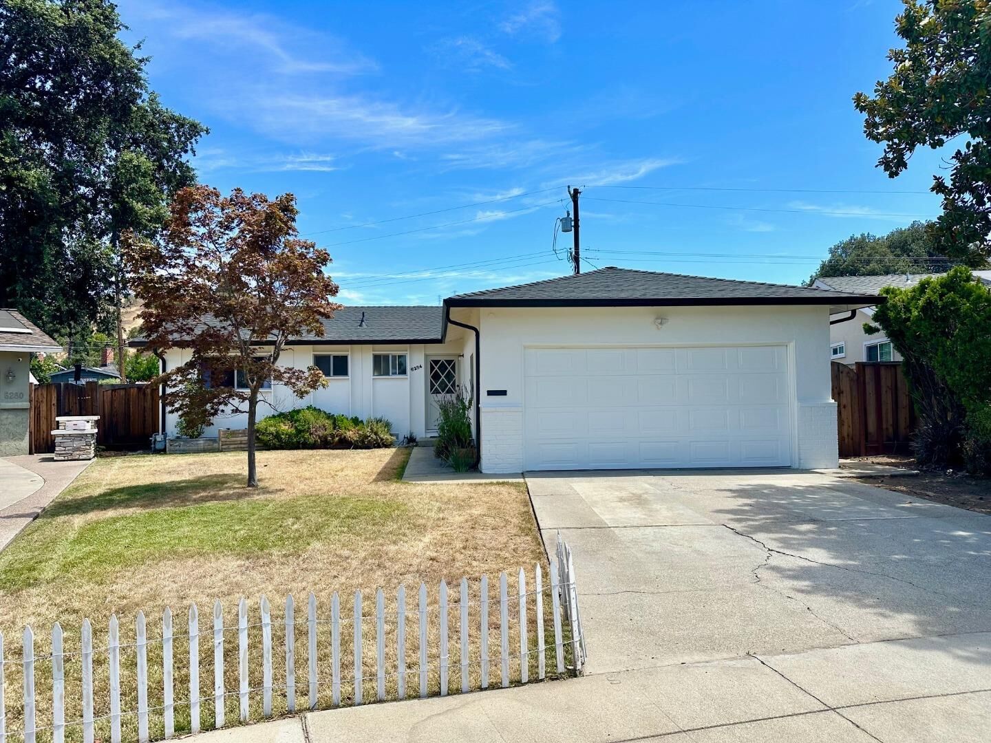Property Photo: 6284 Lillian Way CA 95120