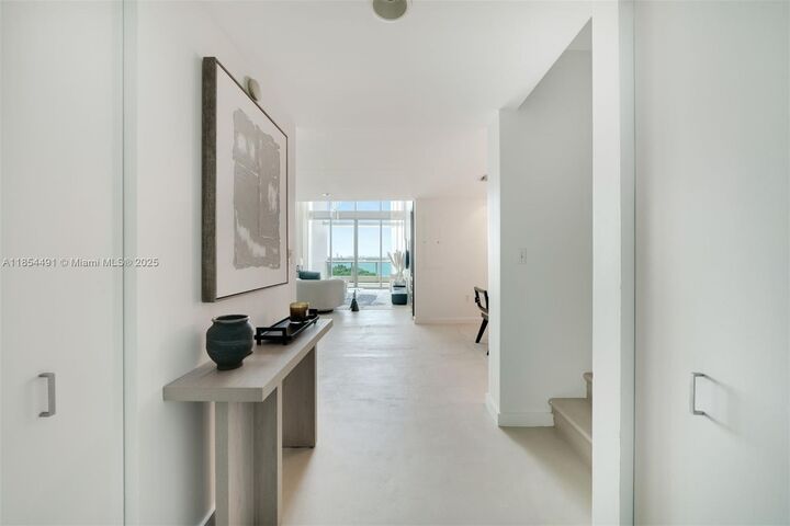 900 Biscayne Blvd 905  Miami FL 33132 photo