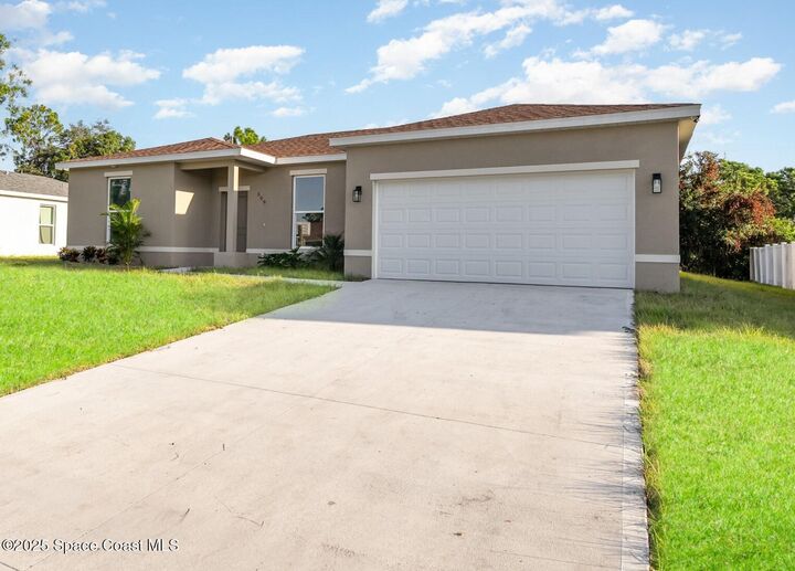 Property Photo: 509 Andrew Street SE FL 32909