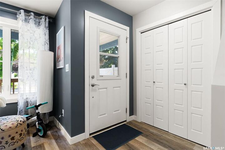 Property Photo:  2410 Athol Street  SK S4T 3G5 
