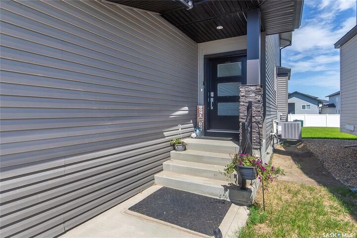 Property Photo:  547 Kalra Street  SK S7W 1E8 