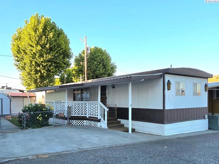 700 N Road 32 23  Pasco WA 99301 photo