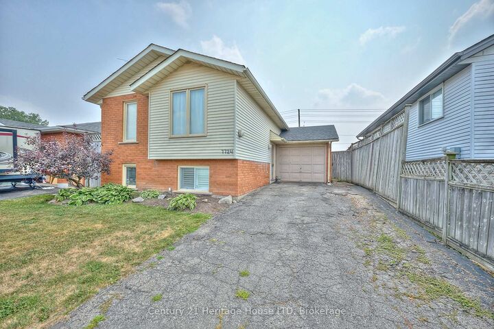 Property Photo:  7724 Donlee Drive  ON L2H 2N5 