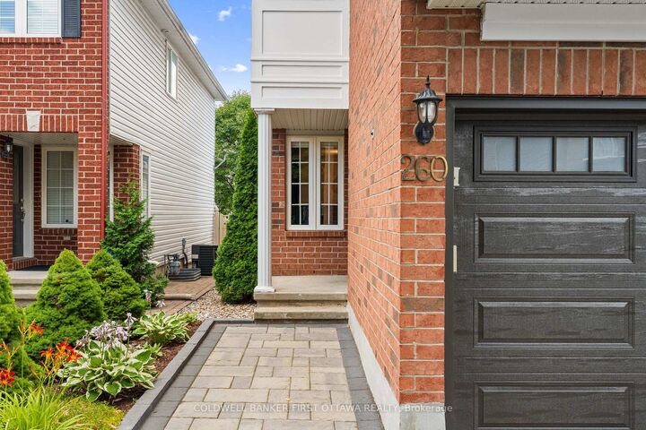 Property Photo: 260 Scout Street ON K2C 4E6