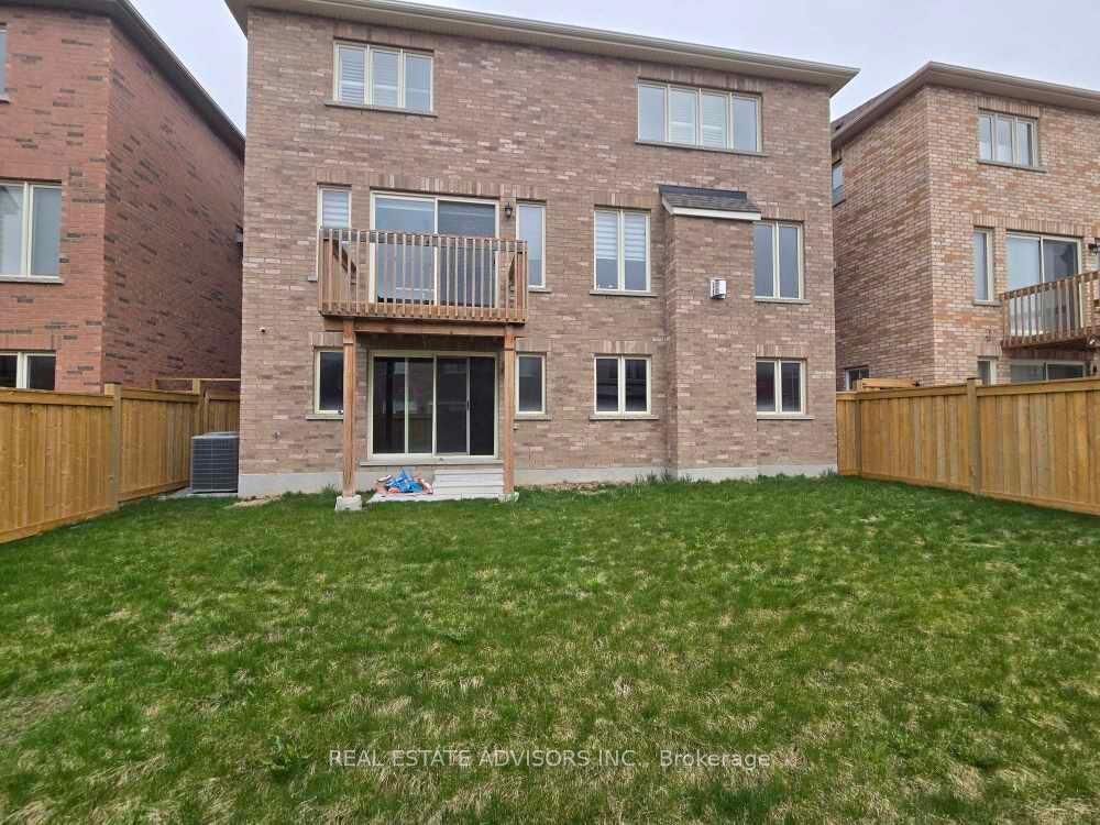 Photo de la propriété: 135 Ben Sinclair Avenue ON L9N 0S3