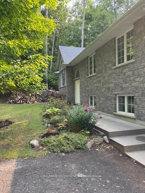 156 Tracey Road S  Tyendinaga ON K0K 2Y0 photo