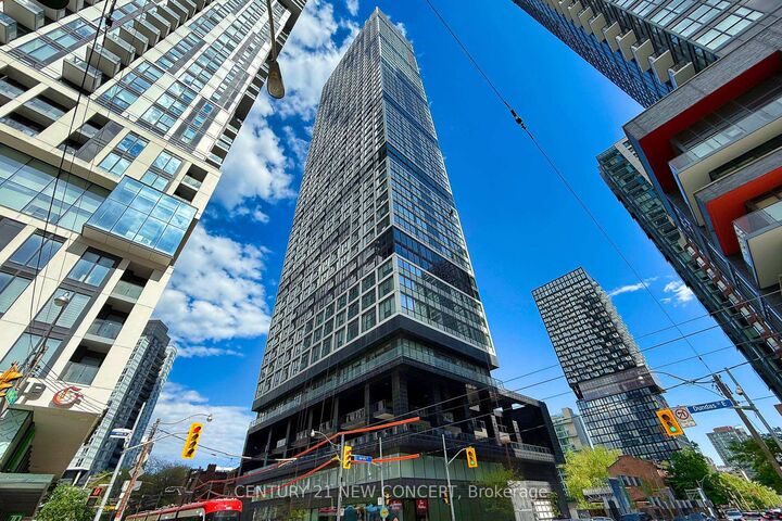 Photo de la propriété: 181 Dundas Street E 4209 ON M5A 1Z4