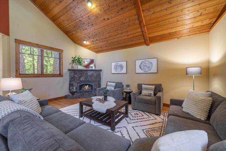 Property Photo:  13369 Heidi Way  CA 96161 